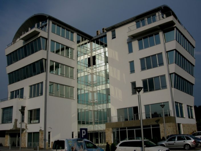 Henkel, 4.000 m², tehničko i higijensko održavanje, centrala